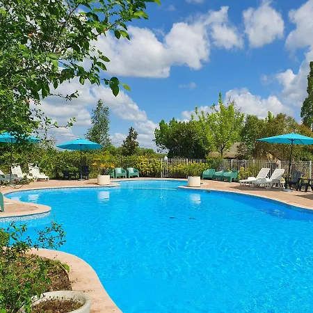 Camping Camp Redon * Livers-Cazelles